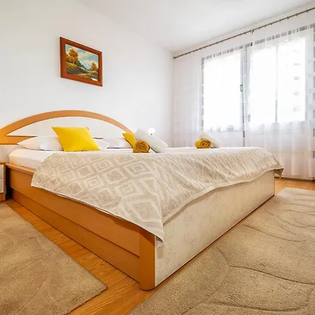 & Jagoda Guest house 3*
