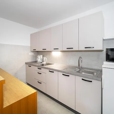 & Jagoda Guest house