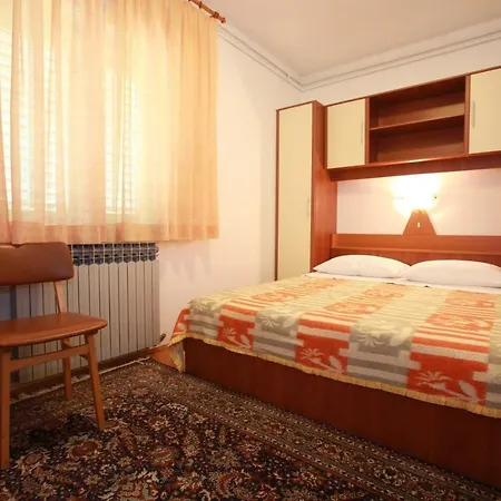 & Jagoda 3* Baska (Krk)