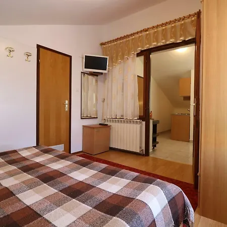 Guest house & Jagoda 3*